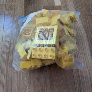 Lego Duplo Bag of Yellow Blocks 3/30
